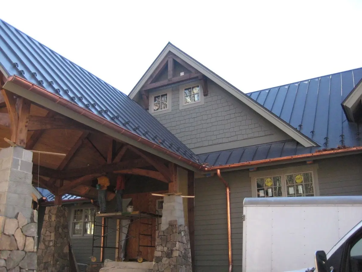 Craftsman Roofing team delivering quality roofing work in Jarrell